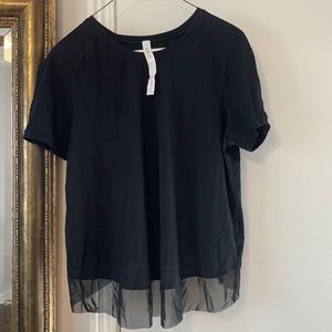 Quick Pace short sleeve - lululemon, cute back!